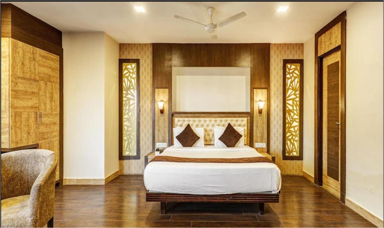 Hotel Rajwara Palace Jodhpur ジョードプル エクステリア 写真